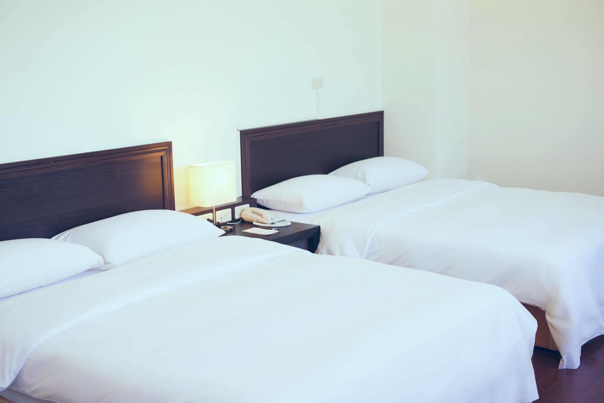 Chi Chi Hotel Nantou Bagian luar foto